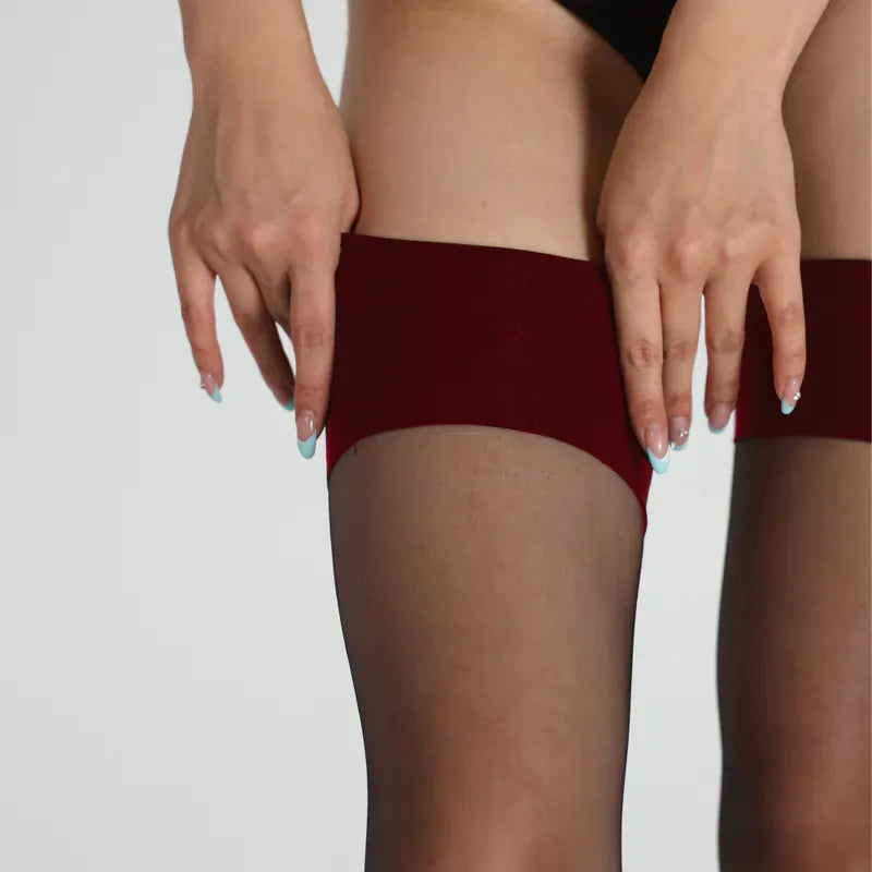 Noir Stockings with Red Cuff